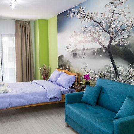 Studio Moghioros Park Bucharest Luaran gambar
